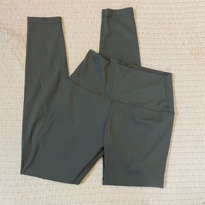 CRZ YOGA Women's Workout Leggings 25 Inches - 7/8 High Waist Pants in Grey Sage